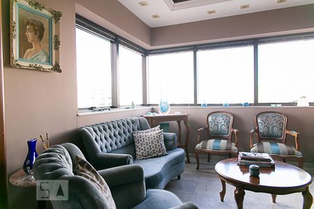 Apartamento à venda com 270m², 4 quartos e 3 vagas Apartamento à venda com 270m², 4 quartos e 3 vagasSala