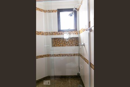 Apartamento à venda com 270m², 4 quartos e 3 vagas Apartamento à venda com 270m², 4 quartos e 3 vagasBanheiro da Suíte 3