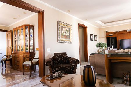 Apartamento à venda com 270m², 4 quartos e 3 vagas Apartamento à venda com 270m², 4 quartos e 3 vagasSala