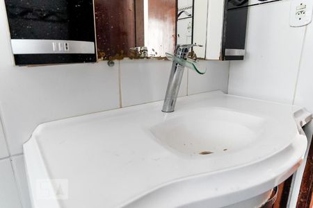 Casa à venda com 152m², 3 quartos e 3 vagasBanheiro