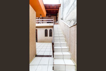 Casa à venda com 152m², 3 quartos e 3 vagasEscadas Churrasqueira