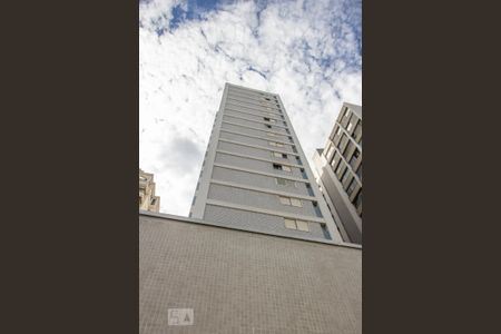 Apartamento para alugar com 115m², 2 quartos e 1 vagaFachada