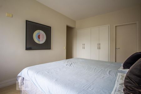 Quarto suíte  de apartamento para alugar com 2 quartos, 115m² em Cerqueira César, São Paulo