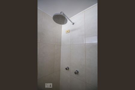 Banheiro social detalhe de apartamento para alugar com 2 quartos, 115m² em Cerqueira César, São Paulo