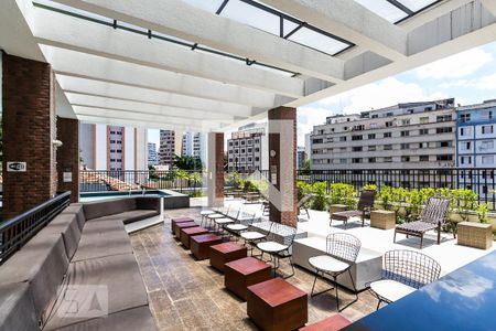 Apartamento à venda com 43m², 1 quarto e 1 vagaÁrea comum - Piscina