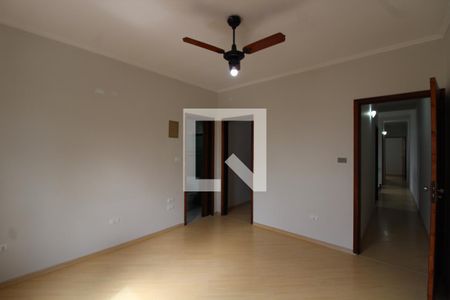 Casa à venda com 150m², 3 quartos e 1 vagaSuite