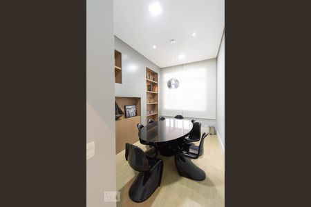 Apartamento para alugar com 63m², 2 quartos e 1 vagaOffice