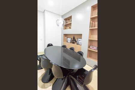 Apartamento para alugar com 63m², 2 quartos e 1 vagaOffice