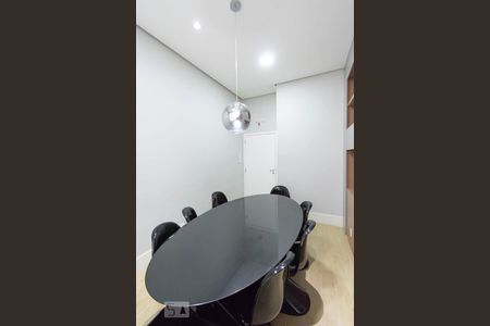 Apartamento para alugar com 63m², 2 quartos e 1 vagaOffice