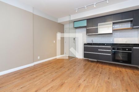 Sala/ Cozinha de apartamento para alugar com 2 quartos, 63m² em Vila Cordeiro, São Paulo
