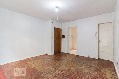 Studio à venda com 28m², 1 quarto e sem vaga Studio à venda com 28m², 1 quarto e sem vagaSala/Quarto