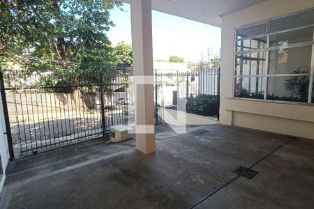 Apartamento à venda com 70m², 3 quartos e 1 vaga Apartamento à venda com 70m², 3 quartos e 1 vagaGaragem