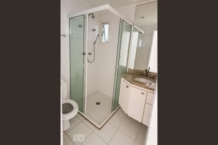 Banheiro 02 de apartamento para alugar com 2 quartos, 74m² em Perdizes, São Paulo