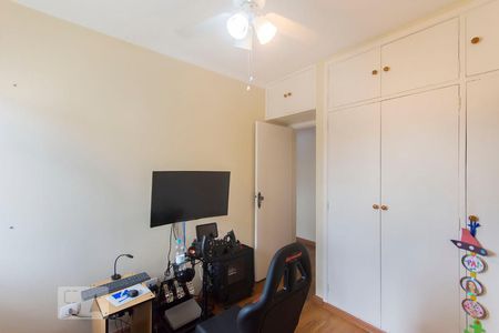 Quarto de apartamento para alugar com 3 quartos, 87m² em Moema, São Paulo