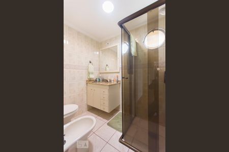 Banheiro de apartamento para alugar com 3 quartos, 87m² em Moema, São Paulo