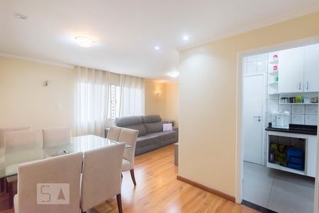Sala de apartamento para alugar com 3 quartos, 87m² em Moema, São Paulo