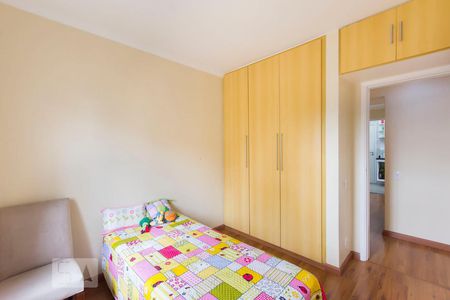 Quarto 02 de apartamento para alugar com 3 quartos, 87m² em Moema, São Paulo