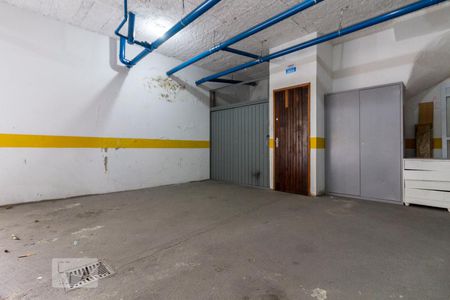 Garagem de casa de condomínio à venda com 3 quartos, 100m² em Vila São Geraldo, São Paulo