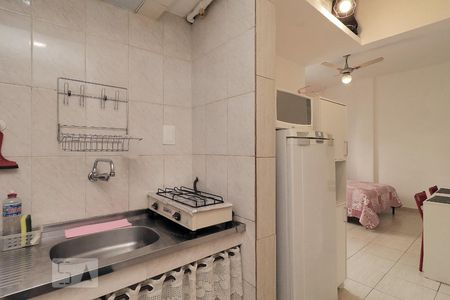 Cozinha. de kitnet/studio à venda com 1 quarto, 27m² em Copacabana, Rio de Janeiro