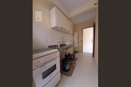 Cozinha de apartamento à venda com 1 quarto, 50m² em Santana, Porto Alegre