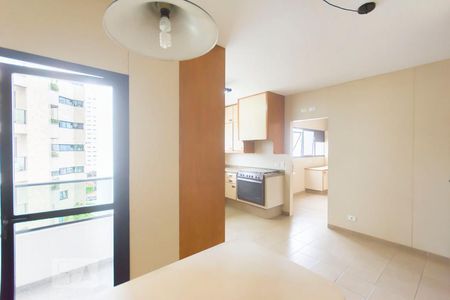 Apartamento à venda com 220m², 4 quartos e 4 vagasCozinha