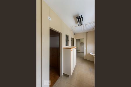 Apartamento à venda com 220m², 4 quartos e 4 vagasArea de serviço