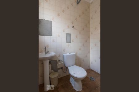 Casa à venda com 200m², 3 quartos e 2 vagasBanheiro de Serviço