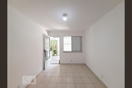 Sala de apartamento para alugar com 2 quartos, 63m² em Piedade, Rio de Janeiro