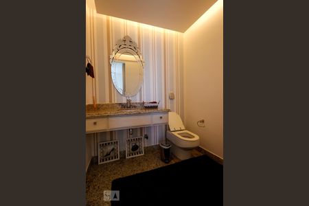 Apartamento à venda com 380m², 4 quartos e 1 vagaLavabo