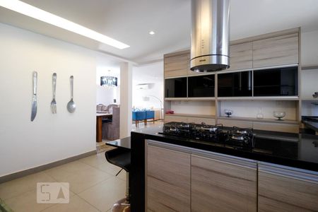 Apartamento à venda com 380m², 4 quartos e 1 vagaCozinha