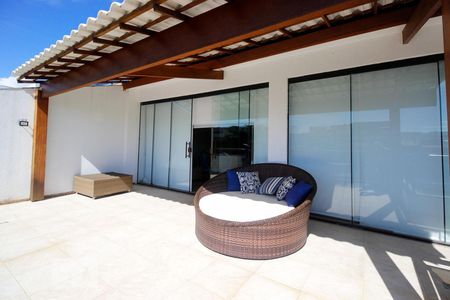 Apartamento à venda com 380m², 4 quartos e 1 vagaVaranda