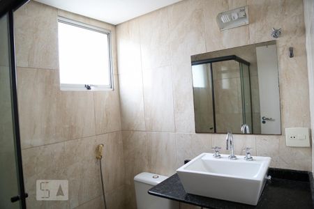 Apartamento para alugar com 72m², 3 quartos e 1 vaga Apartamento para alugar com 72m², 3 quartos e 1 vagaBanheiro da Suíte