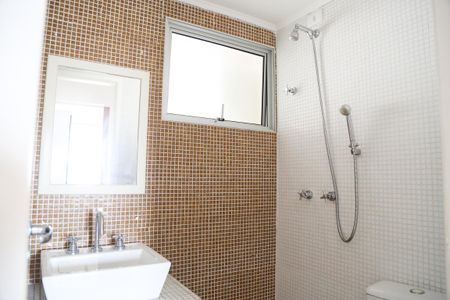Apartamento para alugar com 72m², 3 quartos e 1 vaga Apartamento para alugar com 72m², 3 quartos e 1 vagaBanheiro