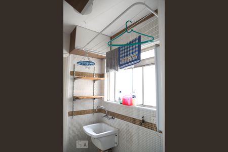 Apartamento para alugar com 72m², 3 quartos e 1 vaga Apartamento para alugar com 72m², 3 quartos e 1 vagaLavanderia