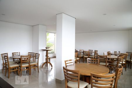 Apartamento para alugar com 72m², 3 quartos e 1 vaga Apartamento para alugar com 72m², 3 quartos e 1 vagaÁrea comum - Salão de festas