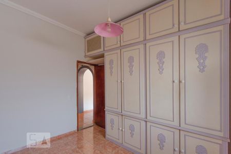 Quarto 1 - 1º Andar de casa à venda com 3 quartos, 165m² em Santa Rosa, Niterói