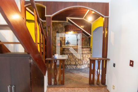 Sala de casa para alugar com 3 quartos, 165m² em Santa Rosa, Niterói