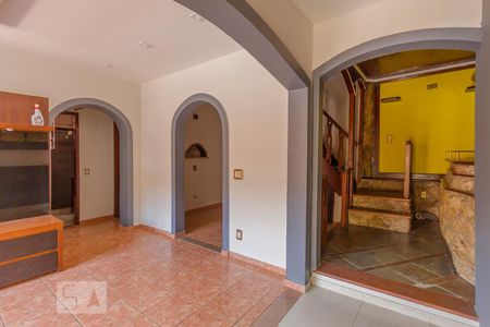 Sala de casa à venda com 3 quartos, 165m² em Santa Rosa, Niterói