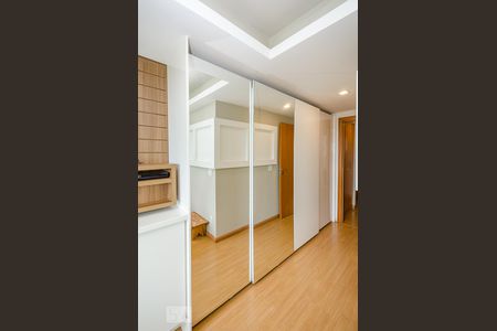 Suíte master de apartamento à venda com 4 quartos, 201m² em Vila da Serra, Nova Lima
