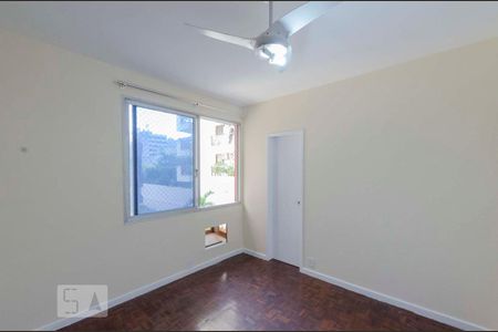 Suíte de apartamento para alugar com 3 quartos, 100m² em Tijuca, Rio de Janeiro