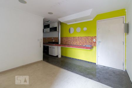 Sala de Apartamento com 2 quartos, 58m² Macedo