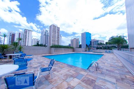 Apartamento à venda com 165m², 3 quartos e 2 vagasÁrea comum - Piscina