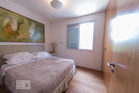 Apartamento à venda com 165m², 3 quartos e 2 vagasQuarto 2