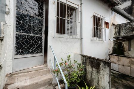 Casa para alugar com 40m², 1 quarto e sem vaga Casa para alugar com 40m², 1 quarto e sem vagaFachada