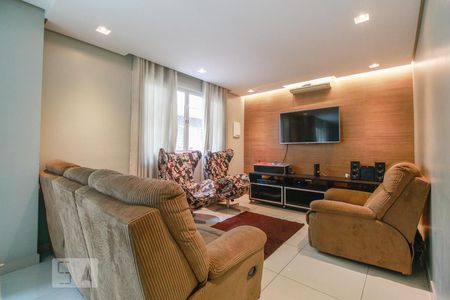 Casa de condomínio para alugar com 187m², 3 quartos e 3 vagasSala