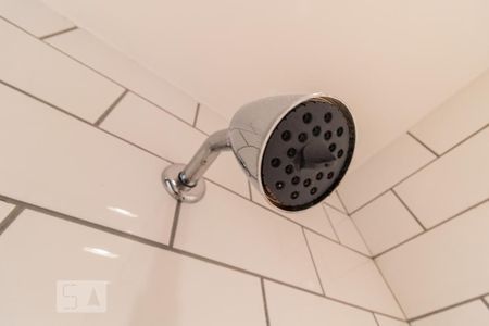 Banheiro Social de apartamento à venda com 2 quartos, 62m² em Alphaville Empresarial, Barueri