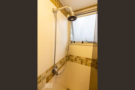 Banheiro Chuveiro de apartamento para alugar com 2 quartos, 67m² em Perdizes, São Paulo
