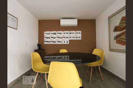 Apartamento para alugar com 67m², 2 quartos e 1 vagaHome Office 02