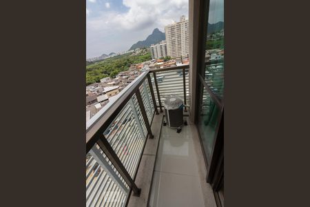 Sacada de kitnet/studio para alugar com 1 quarto, 36m² em Jacarepaguá, Rio de Janeiro