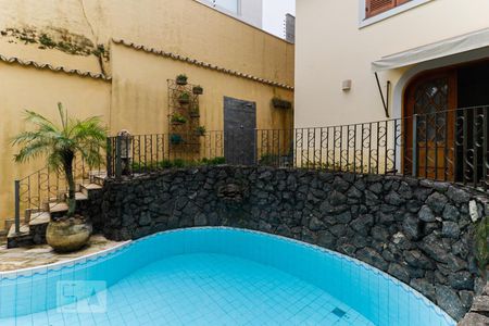 Casa à venda com 450m², 5 quartos e 6 vagasPiscina